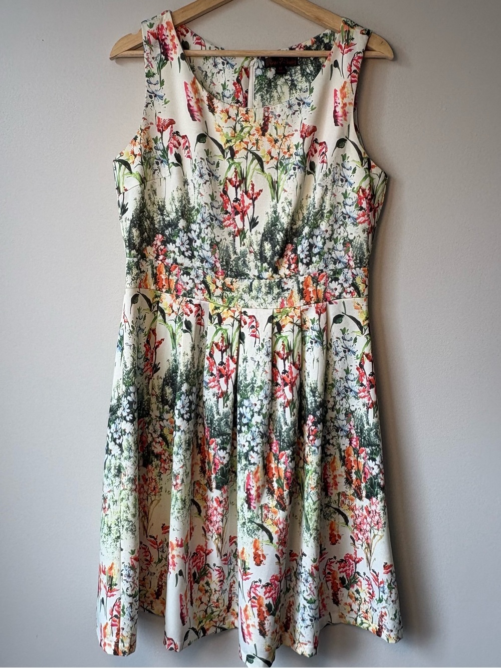 Floral Fit & Flare Dress size medium